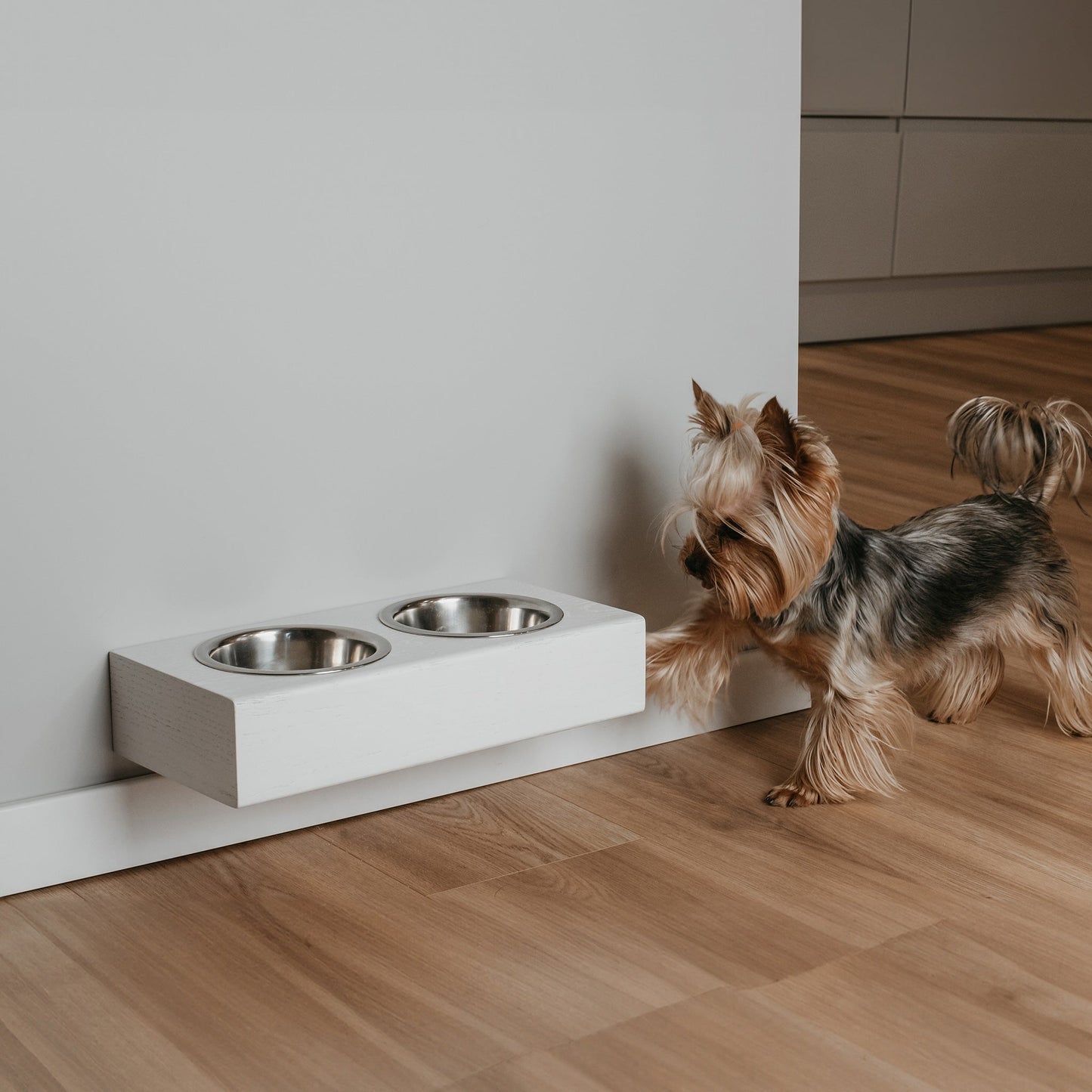 Small Dogs and Cats Wooden Elevated Stand, Young Dog Stand with Bowls