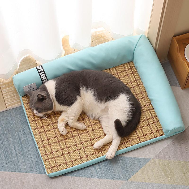 🌬️ Pug Breeze Bed™ – The Cool & Cozy Summer Oasis for Pugs