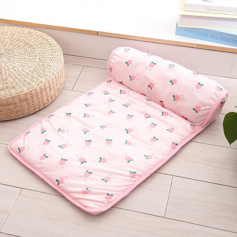 ❄️ Pug Cooling Mat™ – Keep Your Pug Chill and Happy All Summer Long
